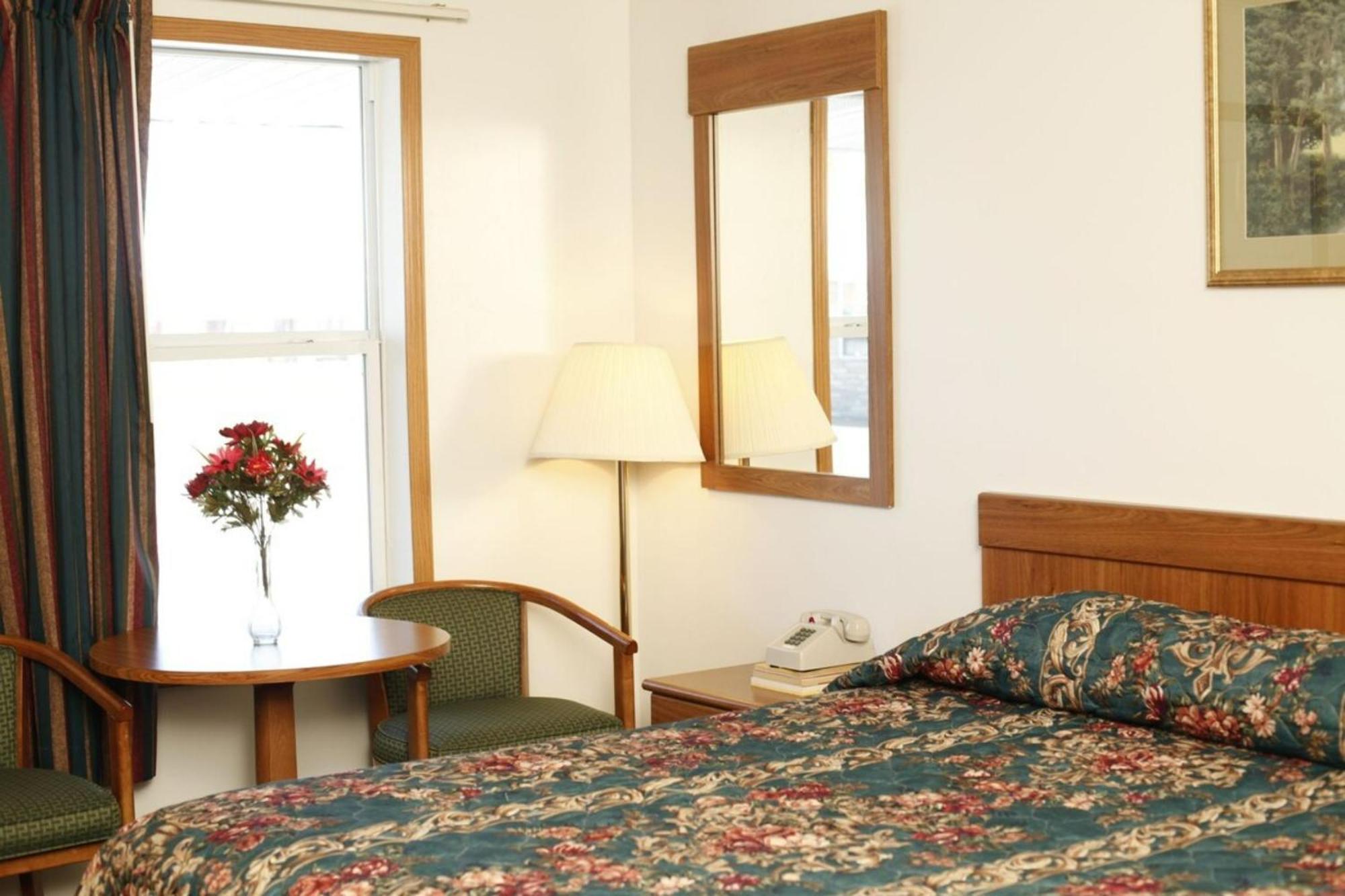 Oyo Travelier Motel Macon Exterior foto
