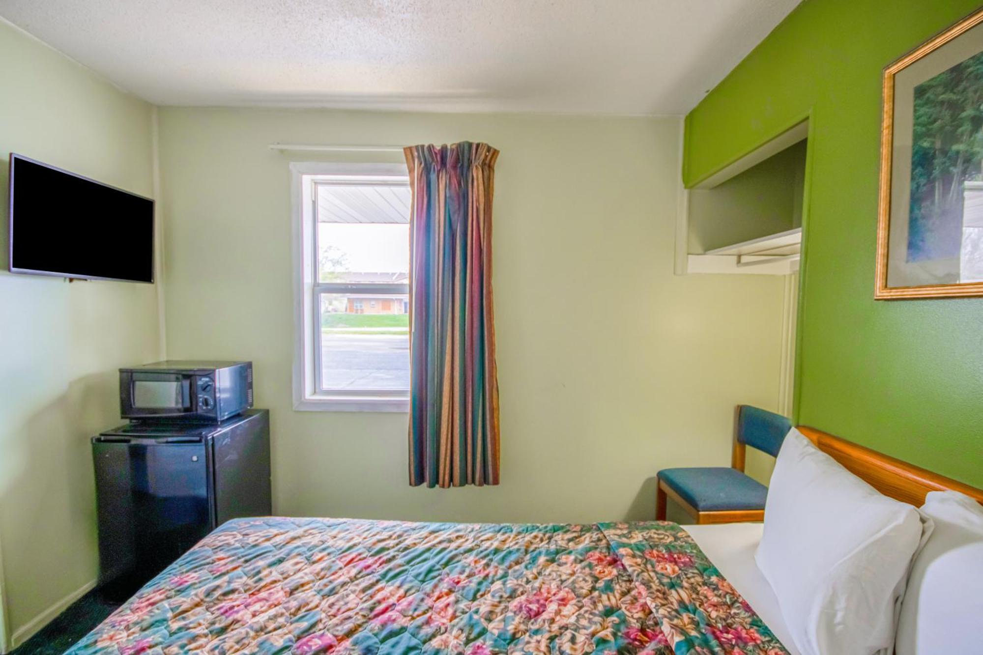 Oyo Travelier Motel Macon Exterior foto