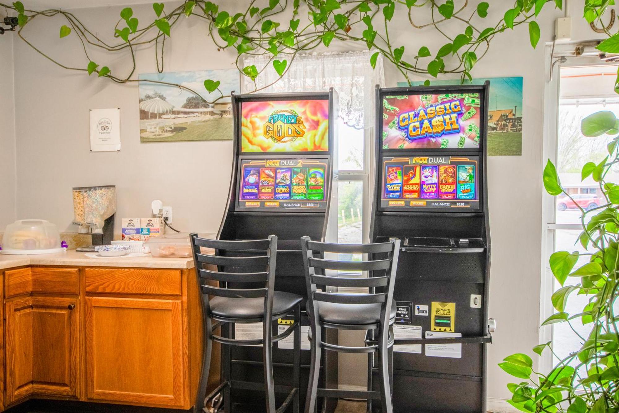 Oyo Travelier Motel Macon Exterior foto